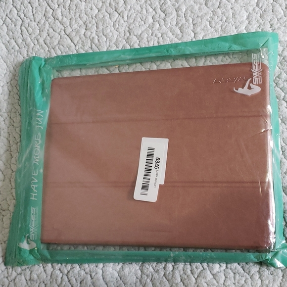 Swees Table Case - Picture 8 of 8